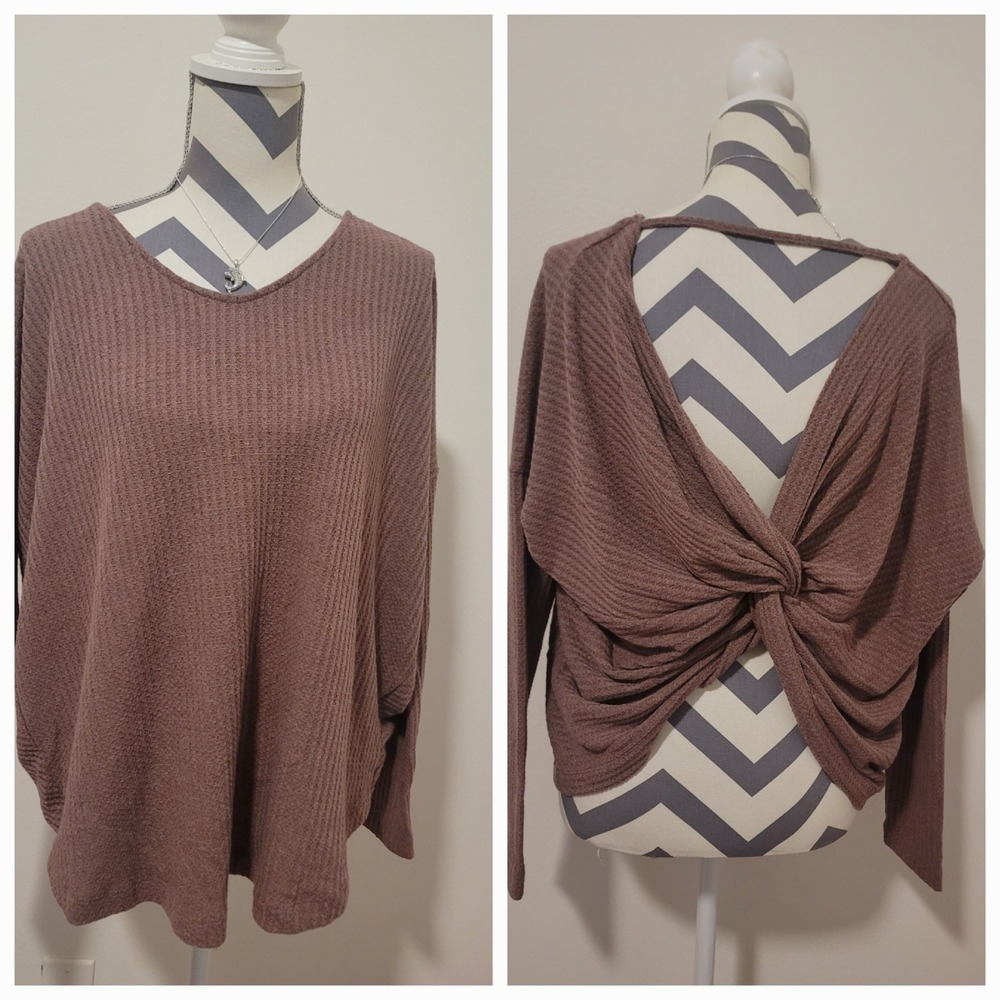 Wishlist women Sz S waffle knit long sleeve back twist relaxed MauvePink Sweater